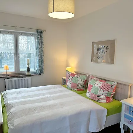 بيت للعطل Am Lebbiner Bodden *