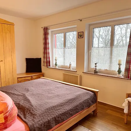 Am Lebbiner Bodden بيت للعطل *